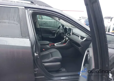 2021 Toyota Rav4 Trd Off-Road z USA, uszkodzony, nr VIN 2T3S1RFV1MW174299